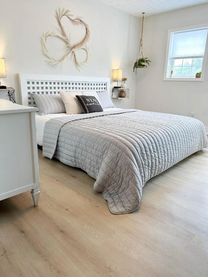 Dreamy Boho Remodeled Cottage With Mountain Views Sparta Eksteriør billede