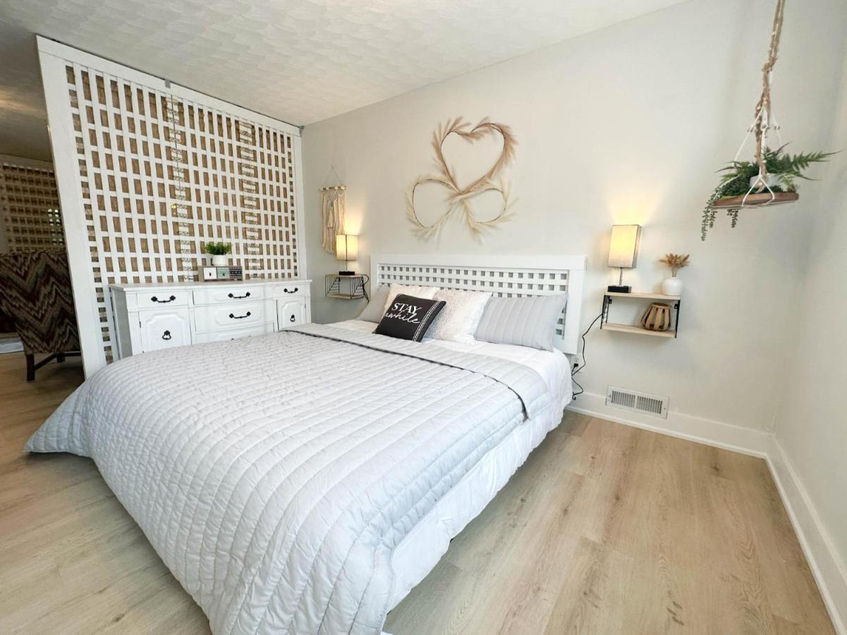 Dreamy Boho Remodeled Cottage With Mountain Views Sparta Eksteriør billede